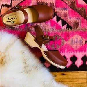 EUC Lotta from Stockholm 39 Mary Jane wooden wood clog heel tan leather swedish